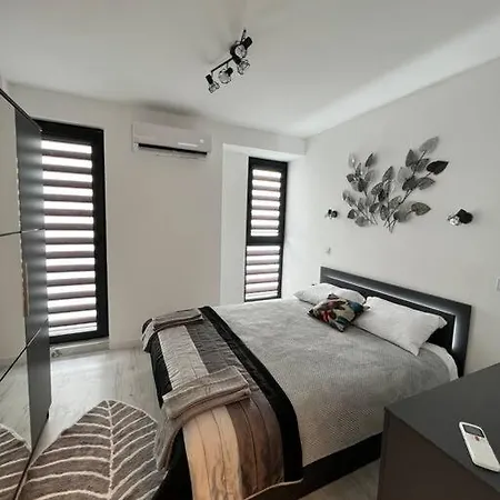 Apartment Marino Liberta South *