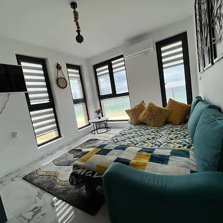 Marino Liberta South Apartment